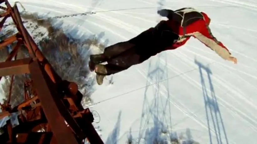 A scăpat cu viață după o săritură eșuată cu parașuta de la 120 de metri. VIDEO