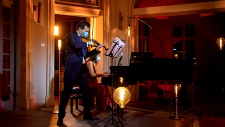 Qreator by IQOS a fost unul dintre cei mai importanți susținători ai creativității și artiștilor în 2020. Evenimentele organizate online au înregistrat peste 670.000 de vizualizări