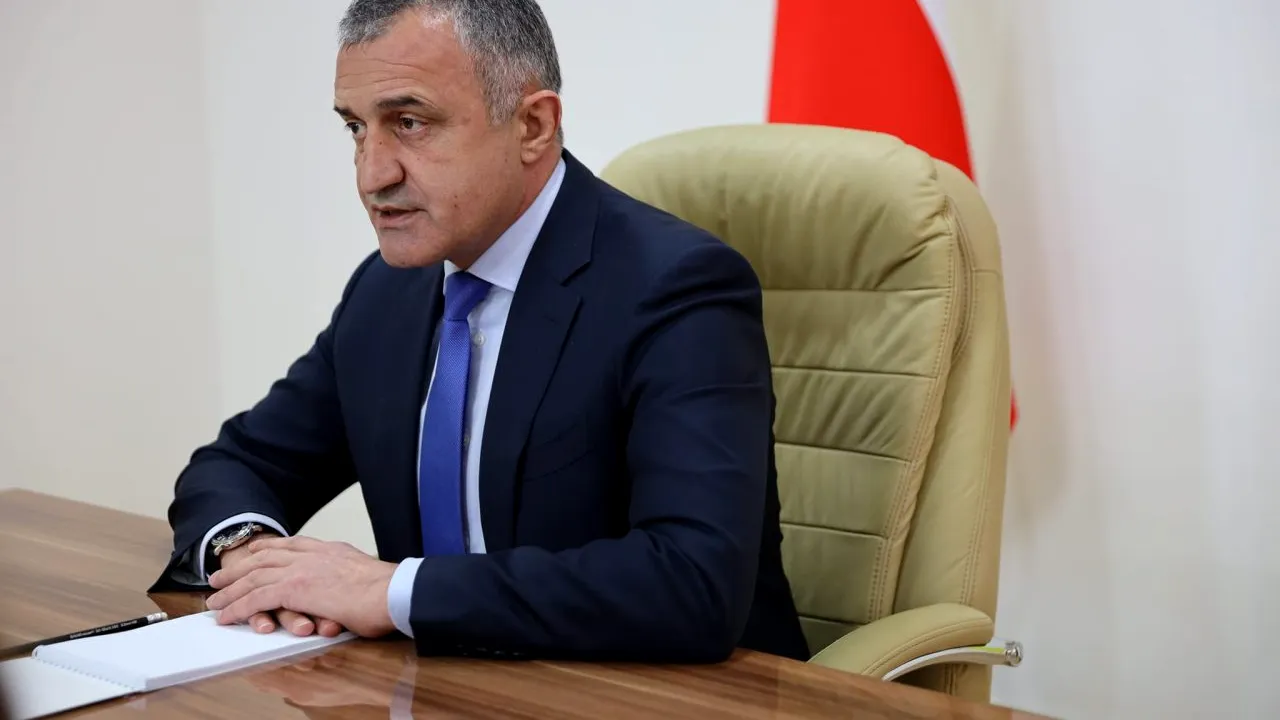 Republica separatistă Osetia de Sud trimite soldaţi în Ucraina, pentru a lupta de partea Rusiei