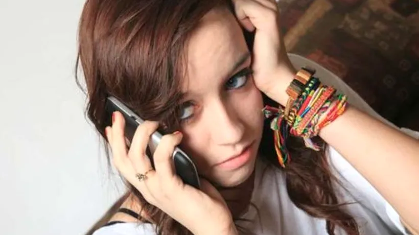 Peste 60.000 de apeluri la Telefonul Copilului în 2015. Cazurile de abuz sexual sesizate s-au dublat