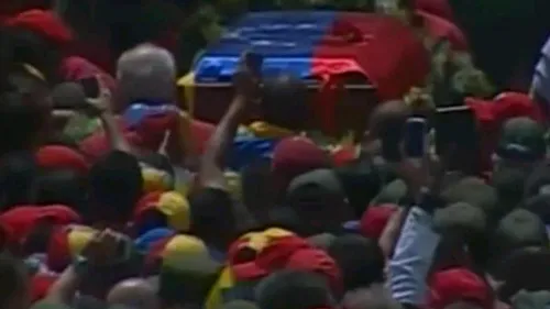 Adio, El Comandante. Imagini demne de Coreea de Nord în Venezuela, după moartea lui Hugo Chavez
