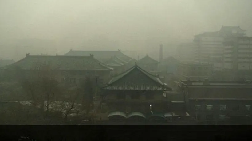 Incendiu neobservat trei ore în China, din cauza poluării dense