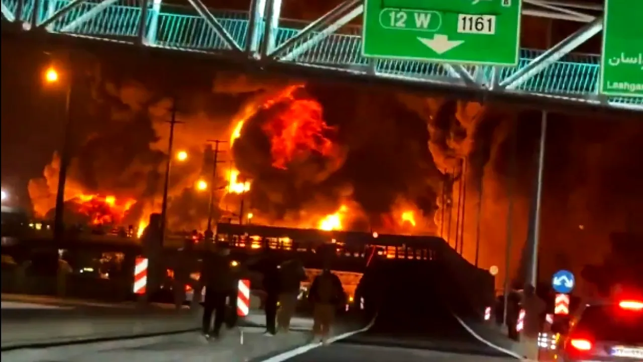 Lupte în Orient: Israelul a bombardat aeroportul iranian din Isfahan. Explozii uriașe la depozityl de petrol „Aqdasiyeh” din nordul Teheranului