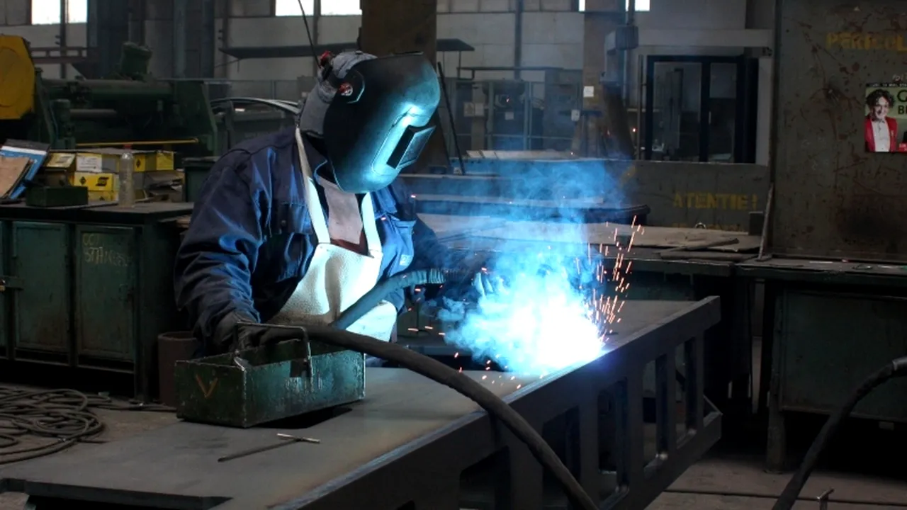 Prețurile producției industriale au scăzut cu 0,1% în mai față de aprilie