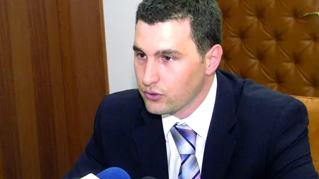 Un senator UDMR respinge preluarea administrării cimitirului de la Valea Uzului de către MApN