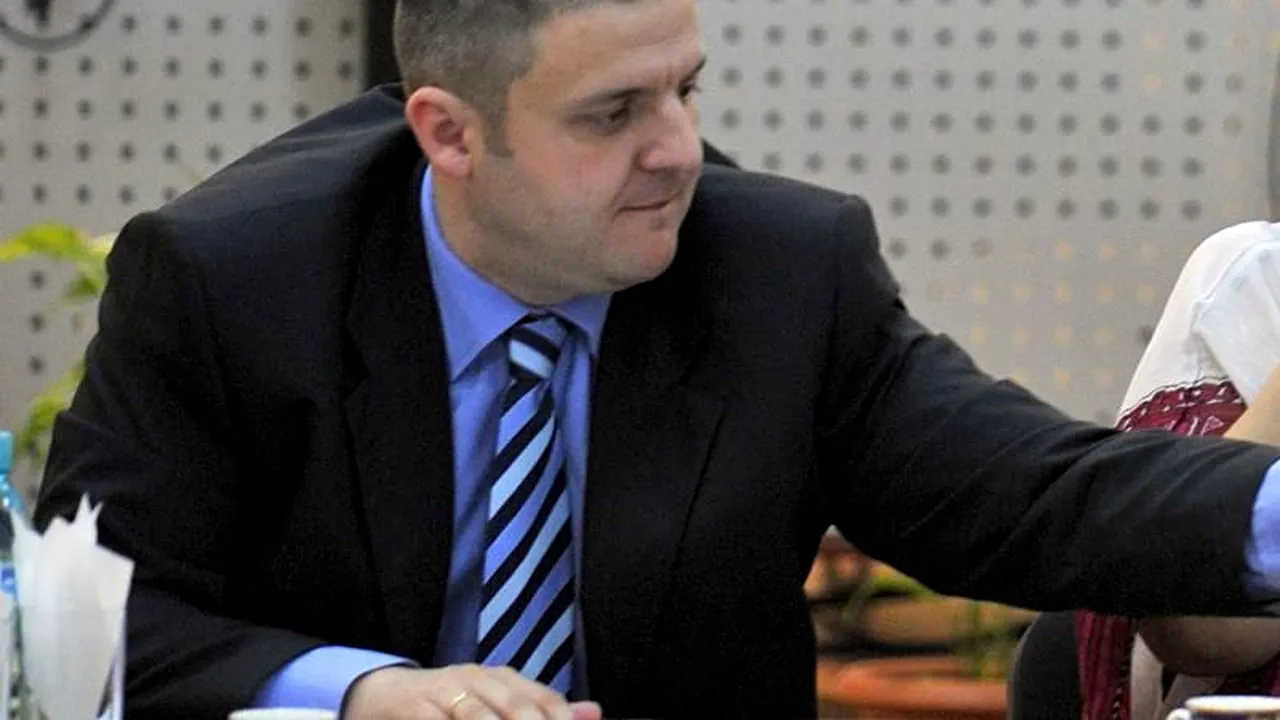 Fostul secretar de stat Constantin Fecioru a fost reținut de DNA pentru corupție și abuz în serviciu