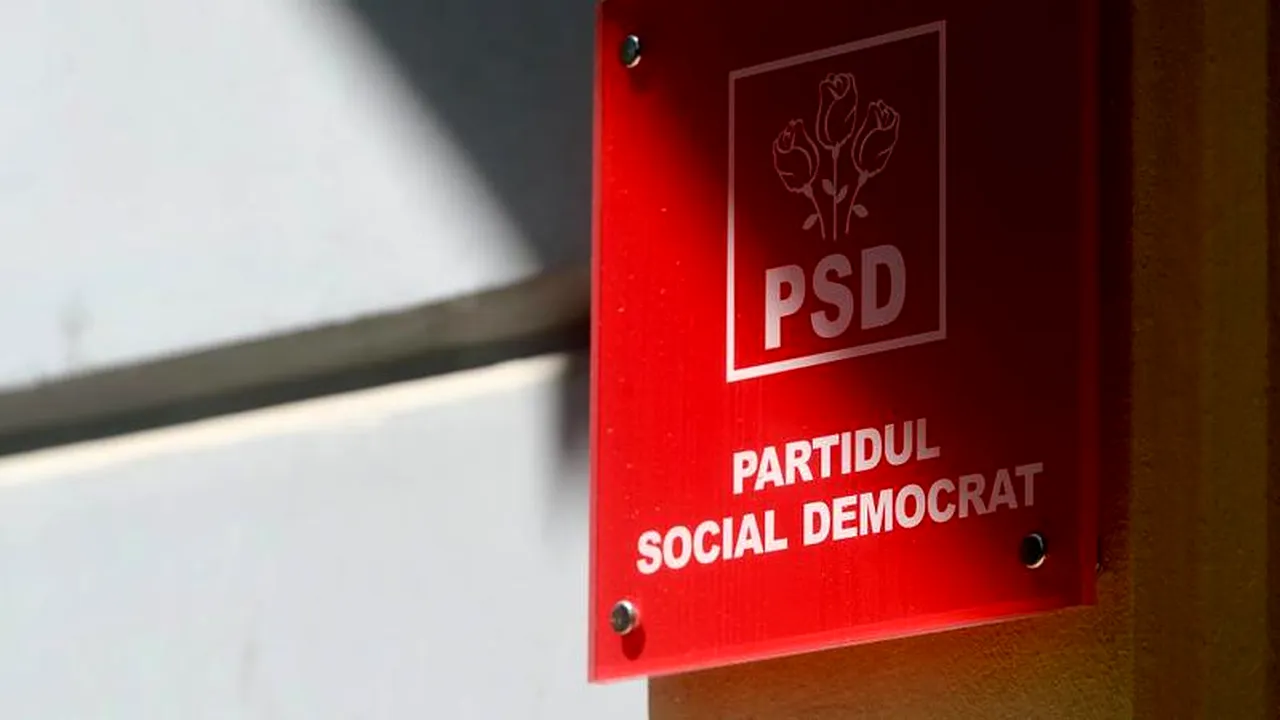 Fostul premier Petre Roman și fostul selecționer Anghel Iordănescu sunt pe lista PSD pentru Consiliul General al Municipiului Bucureşti