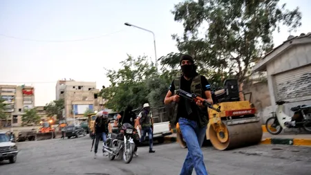 Siria: O deputată din Alep a demisionat și s-a refugiat în Turcia împreună cu copiii ei