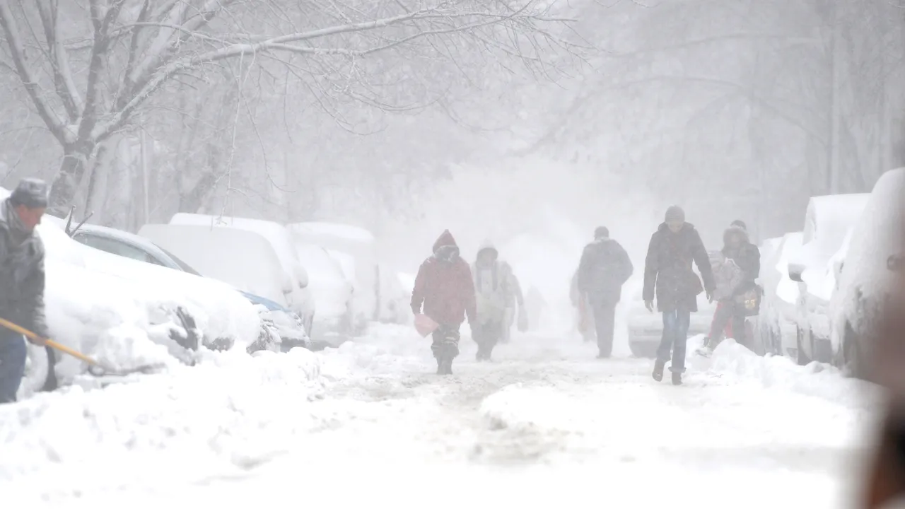 Un elev din Gorj a cerut pompierilor să închidă școlile. Răspunsul pe care l-a primit de la ISU