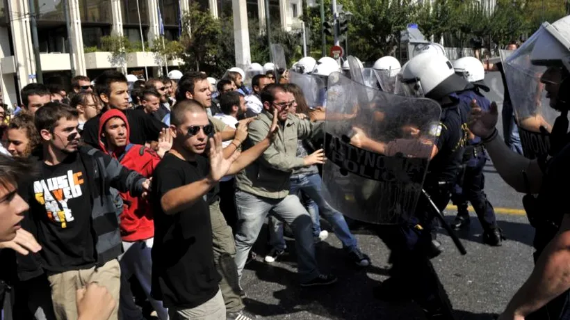 EUROPA ÎN CRIZĂ. Partidele politice din Grecia, mai aproape de formarea unui nou guvern, în urma presiunilor venite de la Bruxelles