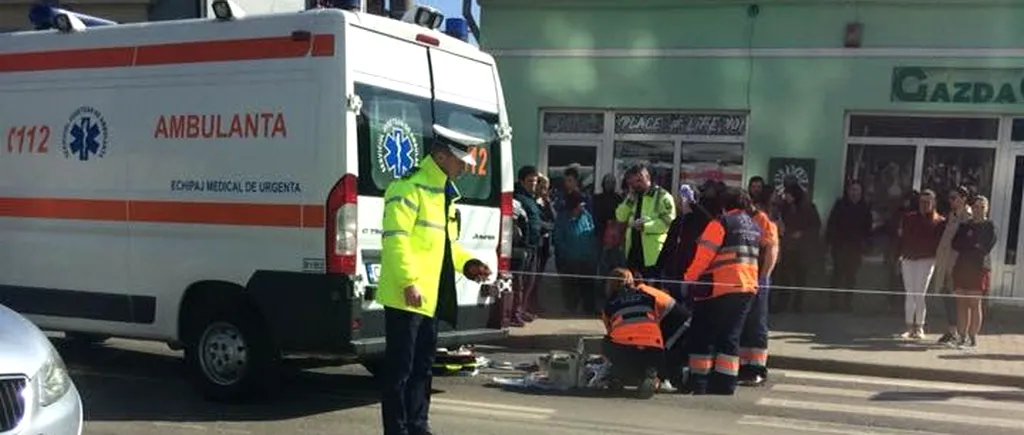 Copil surdo-mut, spulberat pe o trecere de pietoni din Cluj-Napoca de o ambulanță SMURD. Băiatul de 14 ani a murit pe loc