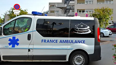 O femeie a fost luată de valuri în vestul Franței