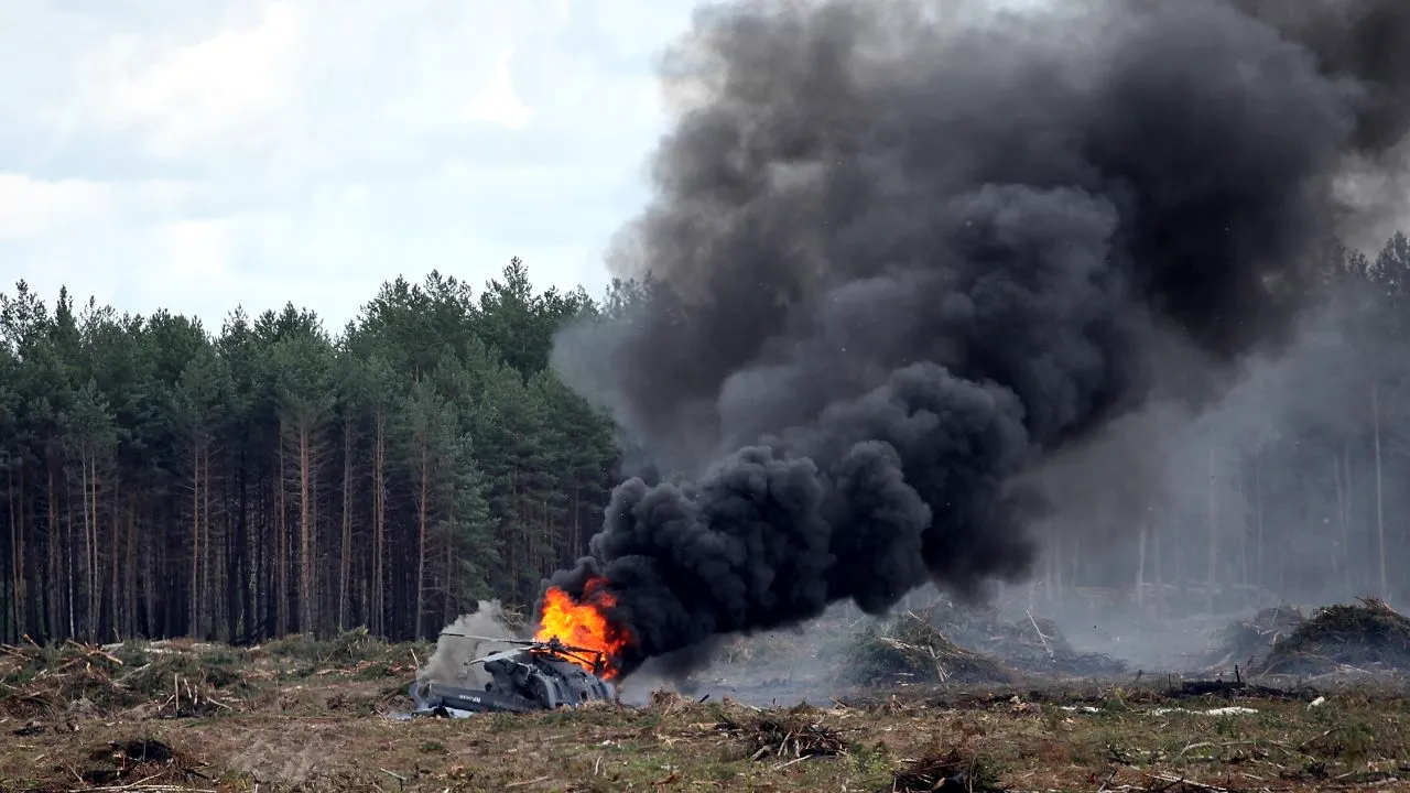 Elicopter prăbușit în Kamceatka, Rusia. 16 persoane se aflau la bord