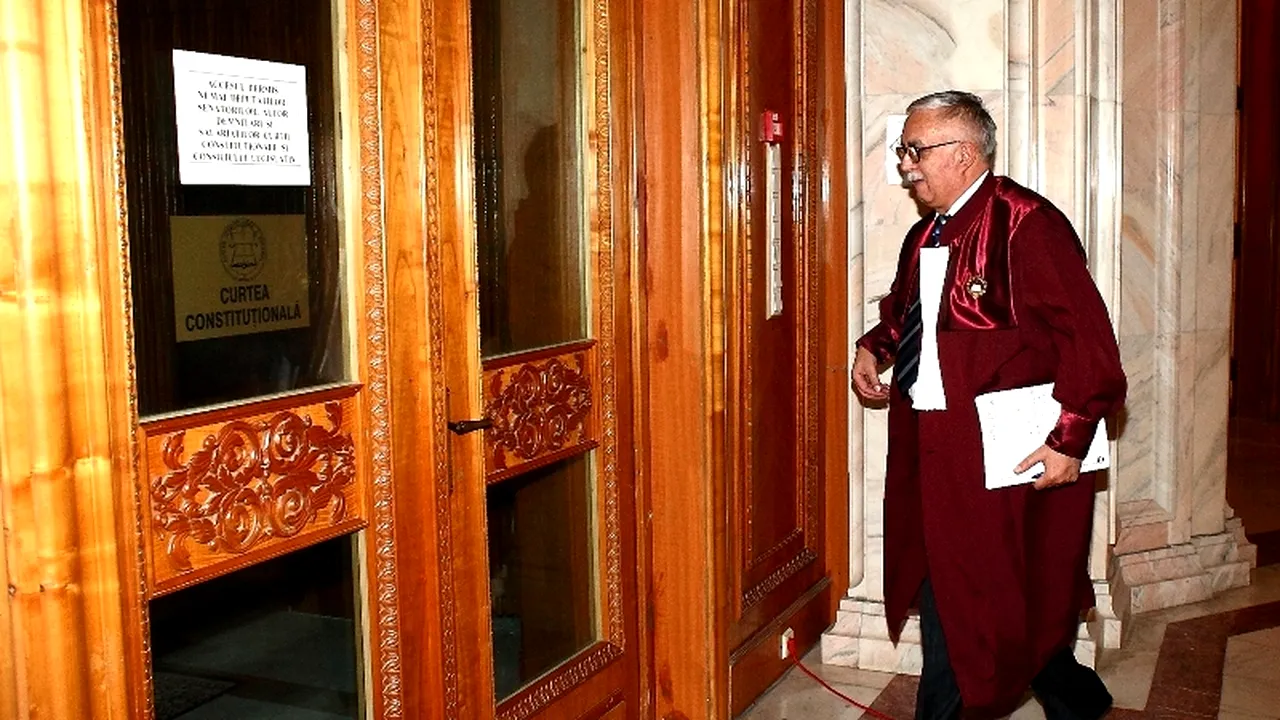 REFERENDUM 2012. Ce a răspuns Institutul Național de Statistică judecătorilor Curții Constituționale