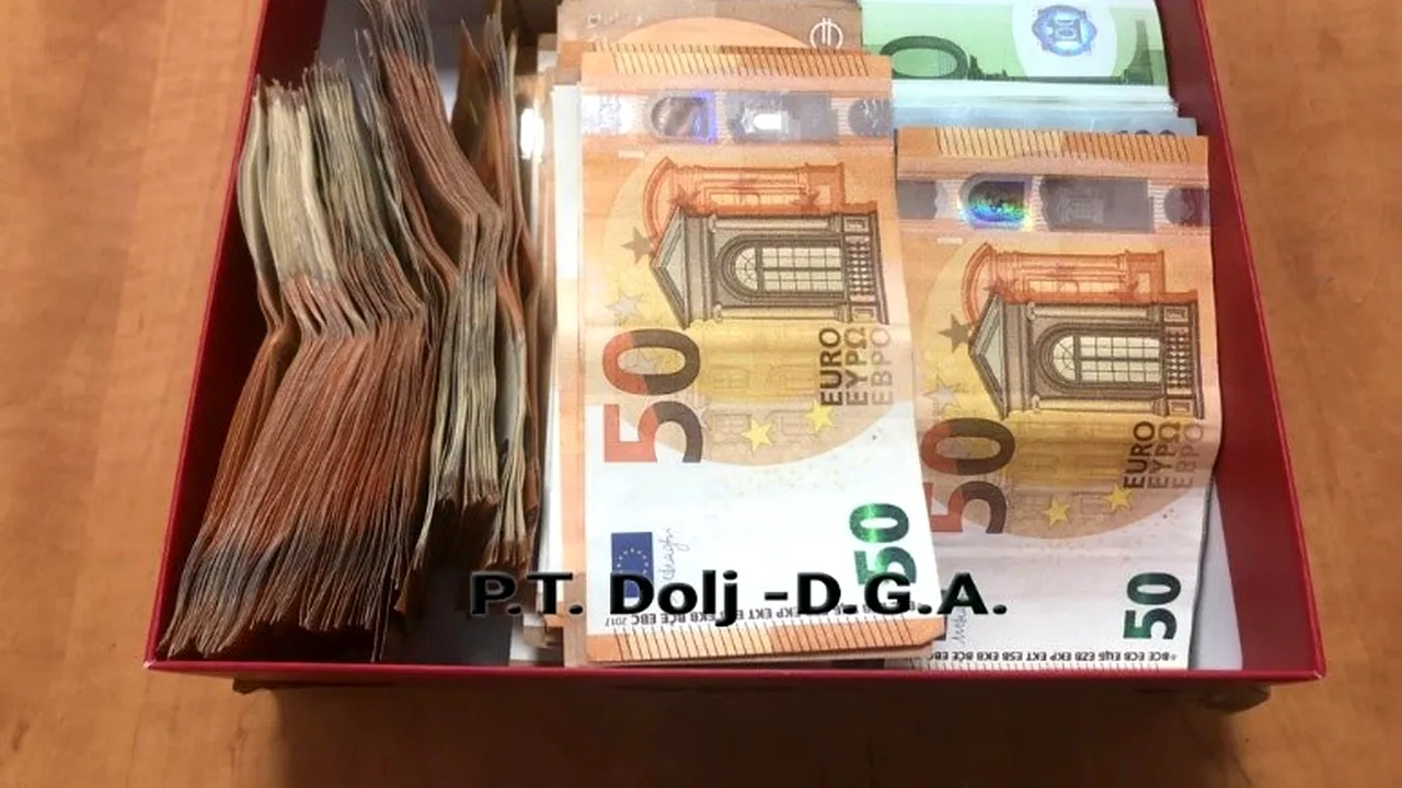 Un nou caz de ”vaccinare la chiuvetă”. Au fost găsiți 100.000 de euro mită. Trei persoane au fost reținute