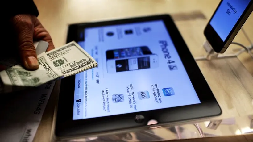 7 din 10 tablete vândute în lume sunt iPad. Cum contraatacă Microsoft și Google