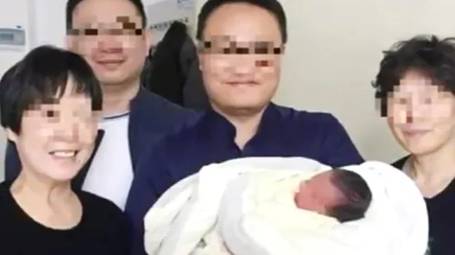 Caz fără precedent în China: Un băiețel s-a născut la patru ani după moartea părinților lui
