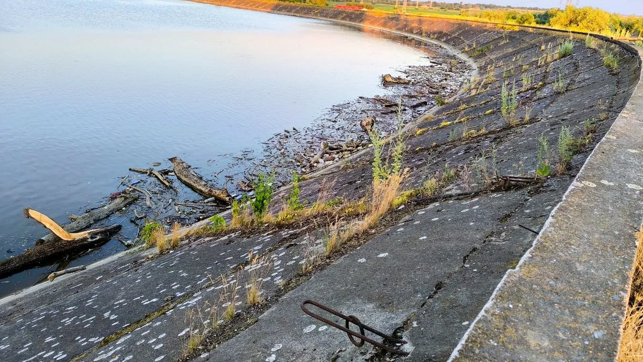 Barajele din Iași au „căzut” la testul contestațiilor. O mare acumulare a rămas fără finanțare, deși exista un proiect inedit pentru aceasta