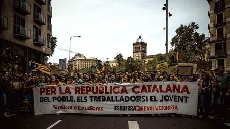 Orașul Barcelona este paralizat din cauza creșterii violențelor din cadrul protestelor