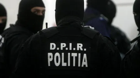 Percheziții DNA la mai multe firme, privind programul de reabilitare a școlilor cu fonduri BEI 