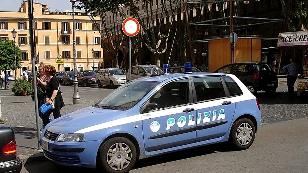 Trei mii de euro au fost furați în Italia dintr-o casă de bani automată cu ajutorul unui aspirator
