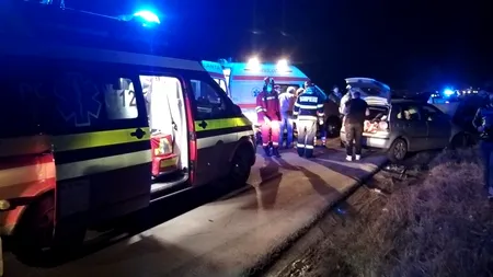 Doi copii și trei adulți au ajuns la spital, după un grav accident auto produs în județul Prahova