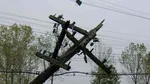 Zăpada şi vântul au lăsat fără energie electrică mai multe judeţe. Sunt afectaţi 52.244 de utilizatori din 189 de localităţi