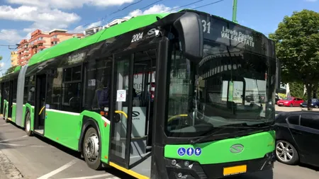 Nicușor Dan anunță: Primăria București cumpără 100 de troleibuze și 100 de autobuze electrice noi! Cine a câștigat licitația