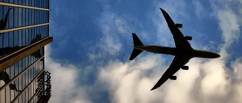 O companie aeriană oferă cele mai ieftine bilete din istorie către SUA. Ce vrea să demonstreze fondatorul companiei