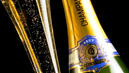 Tristețea francezilor scade consumul de șampanie