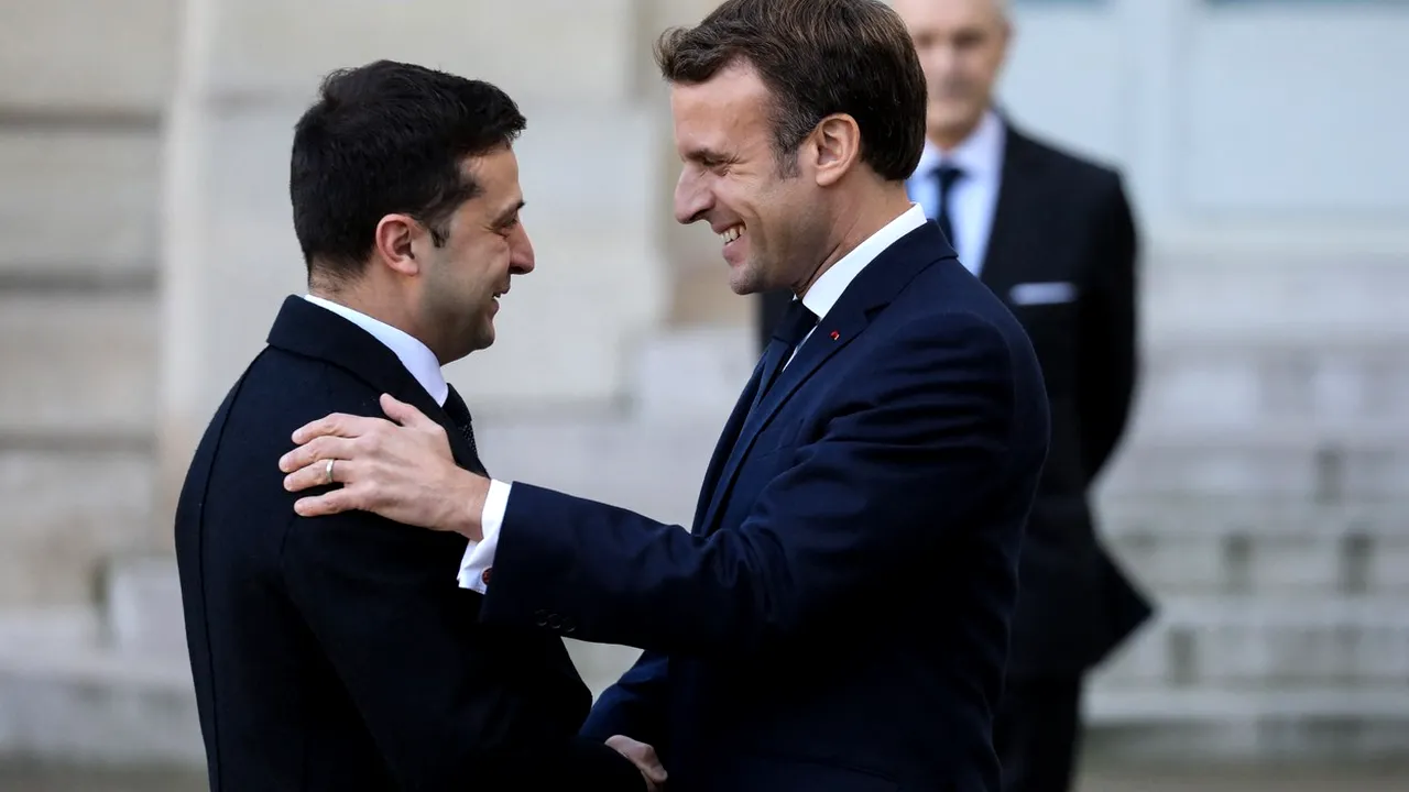 Zelenski: Refuzul lui Macron de a denunţa un „genocid” în Ucraina al armatei ruse este „foarte dureros”