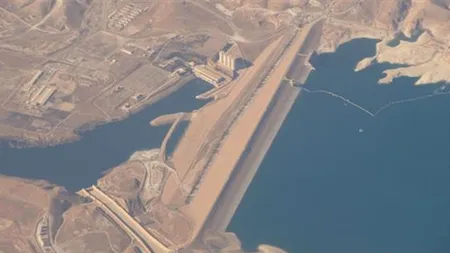 Sute de mii de oameni, în pericol dacă un baraj de la periferia orașului Mosul va ceda