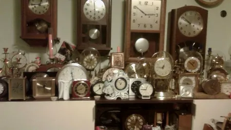 Un buzoian are de potrivit aproape 5.500 de ceasuri, odată cu trecerea la ora de vară sau de iarnă. Care e POVESTEA colecției sale