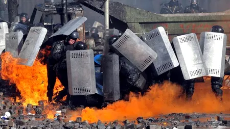 CNN: Cinci scenarii posibile în Ucraina, până la alegerile prezidențiale