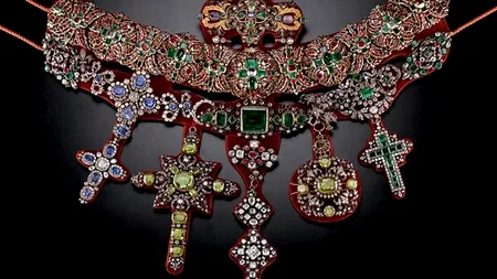 Comoara lui San Gennaro pleacă pentru prima oară din Napoli: va fi expusă la Roma. GALERIE FOTO