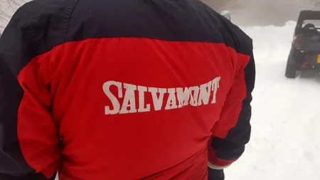 UPDATE. Turiştii care au rămas blocaţi pe Jepii Mici au fost recuperaţi de salvamontişti