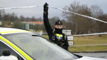 Autoritățile din Suedia continuă ancheta în cazul ATACULUI de la școala din Orebro. Polițiștii vor să afle motivul acestuia