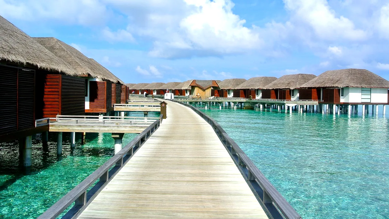 Concediu IEFTIN în Maldive. Sfaturi pentru o aventură de pus în ramă