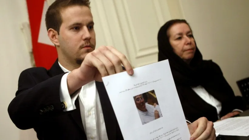 Un fost agent FBI dat dispărut în Iran în 2007 apare în fotografii postate de familie