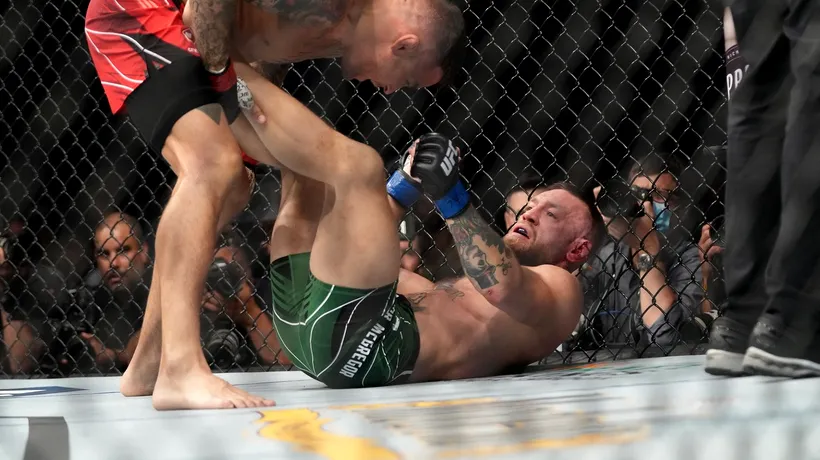 Conor McGregor și-a rupt piciorul în meciul cu Dustin Poirier | VIDEO