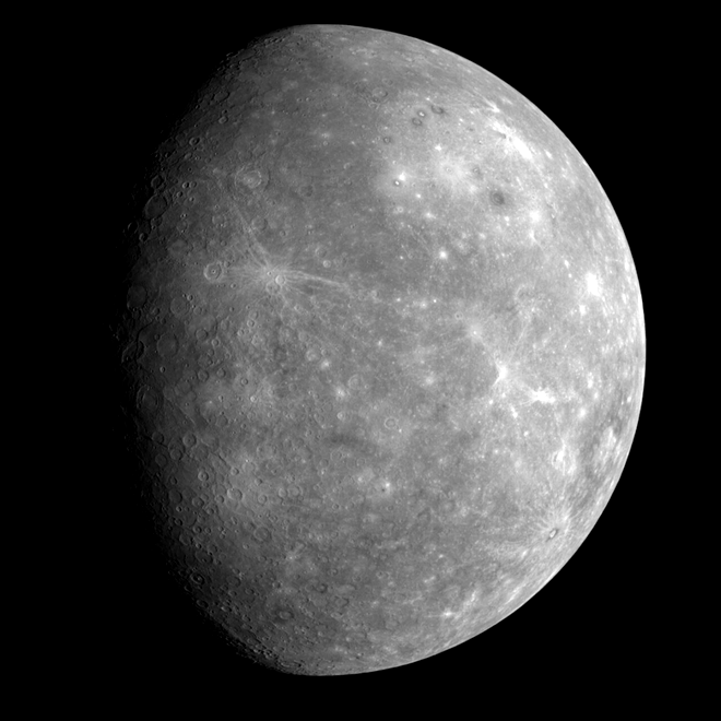 Planeta Mercur, fotografiată de sonda Messenger. Sursa Foto: Profimedia 