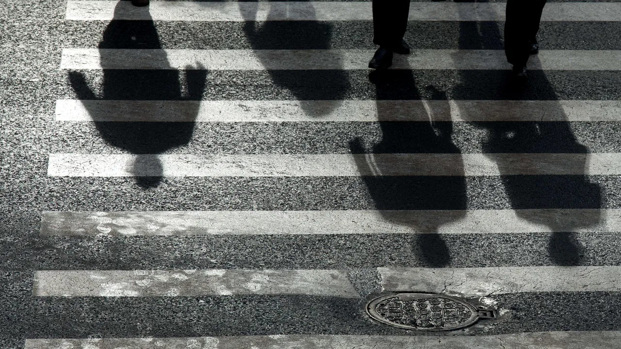 Șase semne care prevestesc o nouă criză financiară globală. Care sunt riscurile economice în 2016