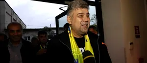 Marcel CIOLACU, alături de fani la aniversarea centenarului echipei Petrolul Ploiești / Premierul a primit o eșarfă din partea „lupilor galbeni”