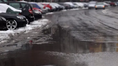 Prognoză specială pentru Capitală: Meteorologii anunță ninsori uşoare şi intensificări ale vântului