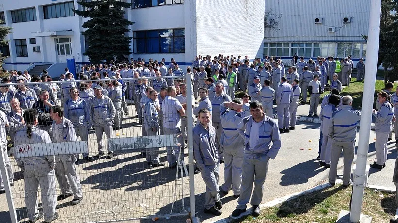 A doua zi de proteste la Dacia Mioveni