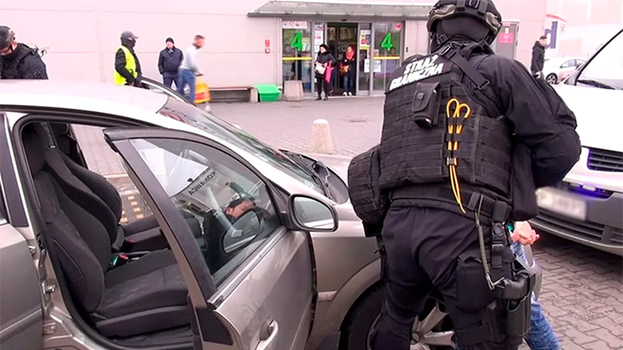 Arestări în Europa, inclusiv în România, într-o operațiune privind piratarea camerelor web