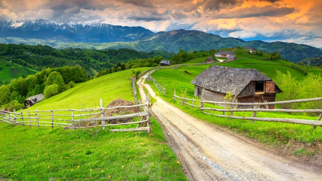 Satul de România cu cei mai longevivi oameni. Povestea bunicuței care la aproape 100 de ani are o sănătate de fier: „Nu a fost niciodată la spital”