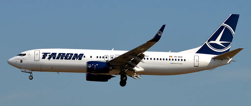 Panică la bordul unei curse TAROM, echipajul a luat în calcul aterizarea de urgență! Ce s-a întâmplat cu unul dintre pasageri