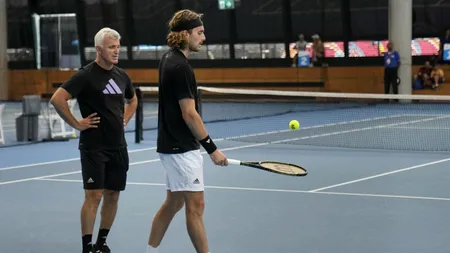Ce urmează pentru Stefanos Tsitsipas după DESPĂRȚIREA de antrenorul său: n-am pus punct relației TATĂ-FIU