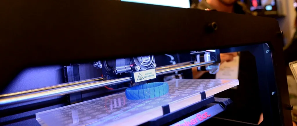 AFP analizează revoluția imprimantelor 3D: într-o zi vom vedea un avion de vânătoare scos la imprimantă. Prima piesă este deja funcțională